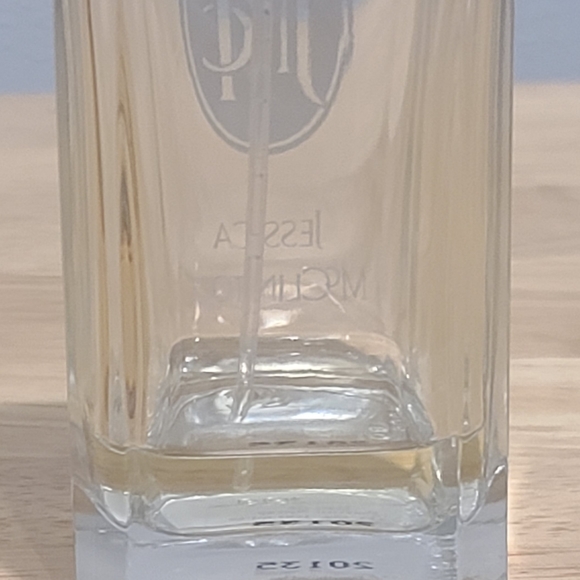 Womens perfume - Picture 7 of 7